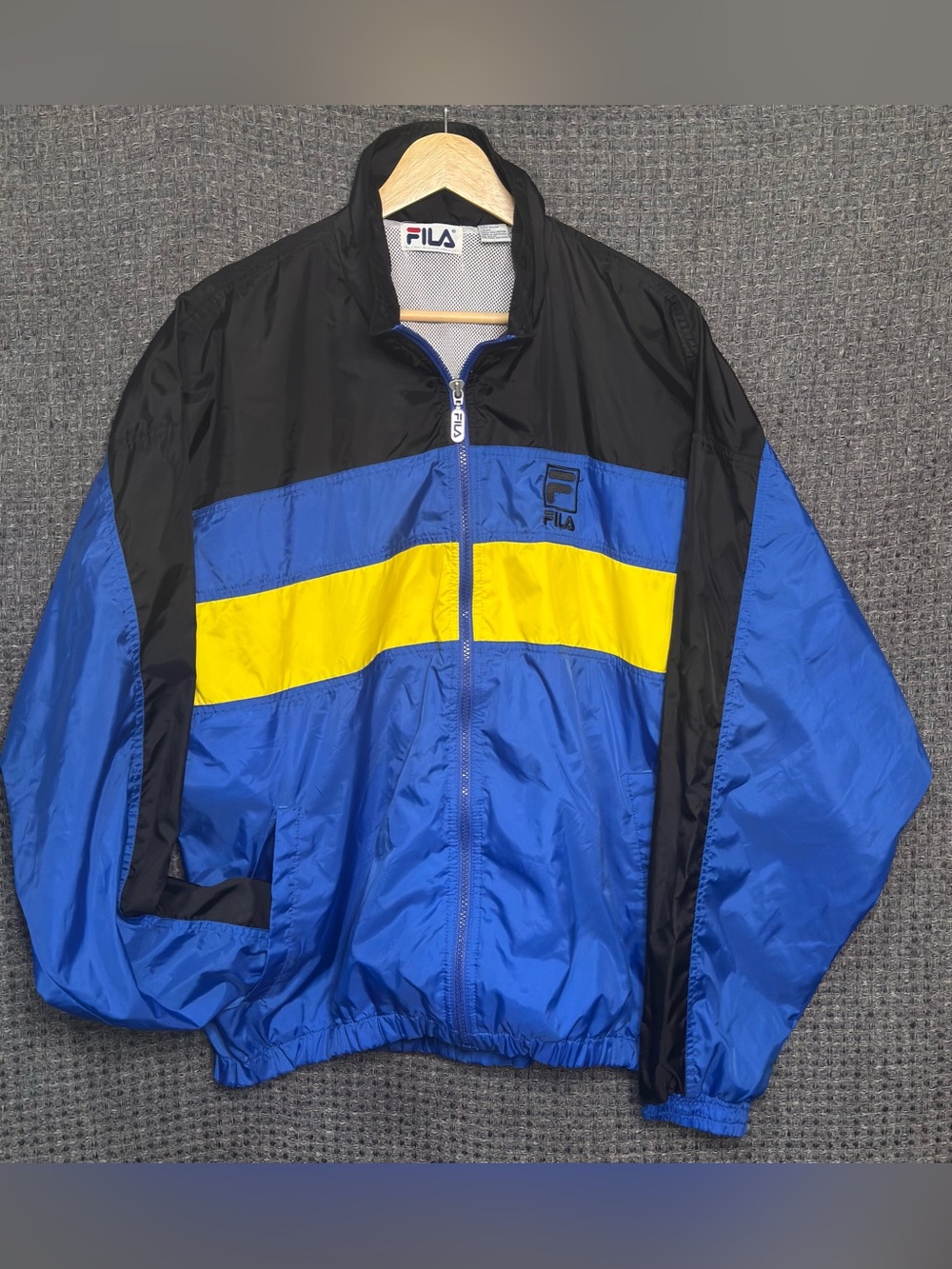 Fila Vintage Track Jacket Unisex L Black Blue Yellow Full Zip Nylon Windbreaker